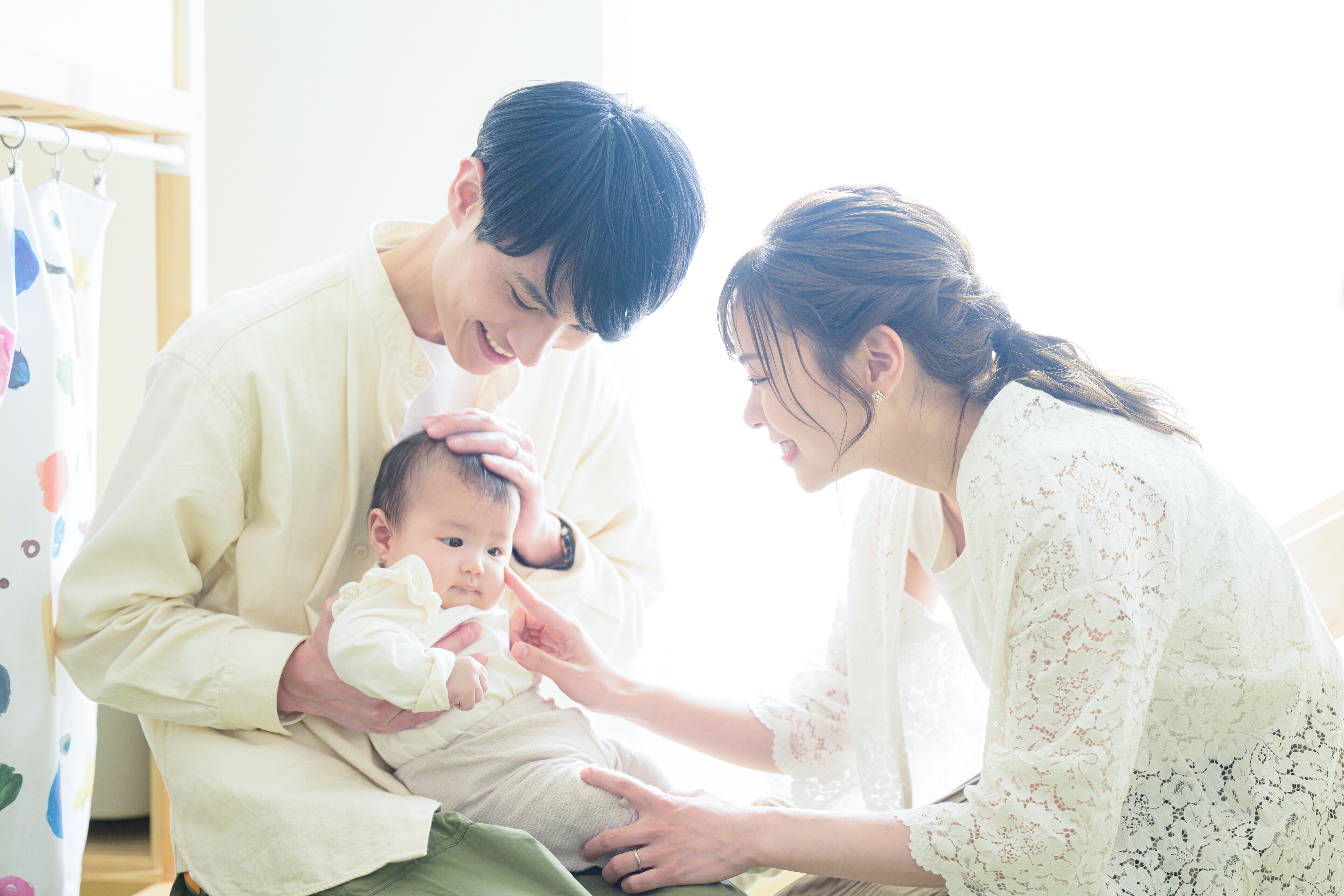 育休を「取りたい」若者は7割超　仕事と育児との両立で不安も　共に育てる社会の実現を目指す（厚生労働省）